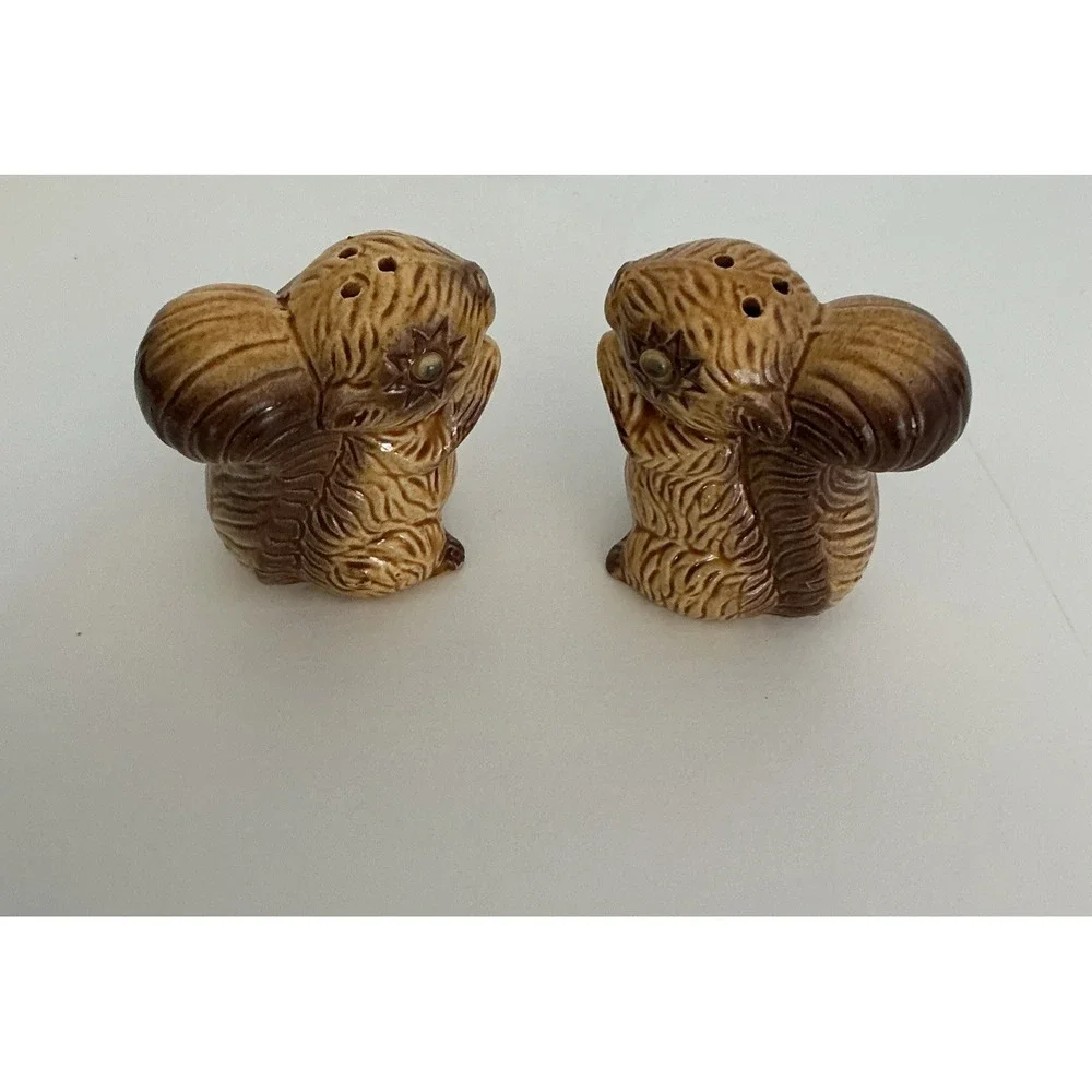 Vintage Googley Eyes Squirrel Brown and Tan Salt and Pepper Shakers